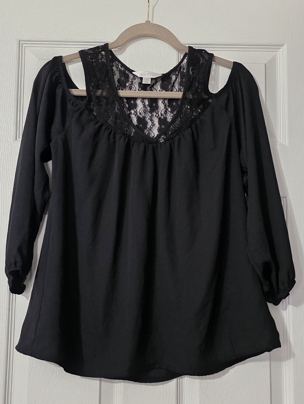 Decree Black Lace Cold-Shoulder Blouse
